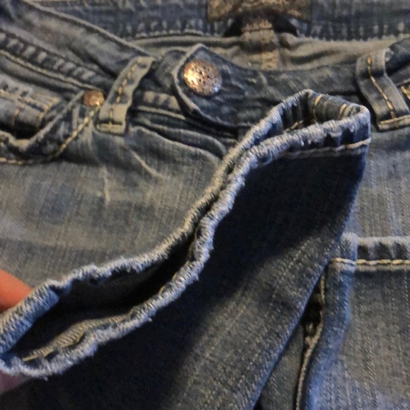 Silver Jeans Capri Jeans - Picture 6 of 6